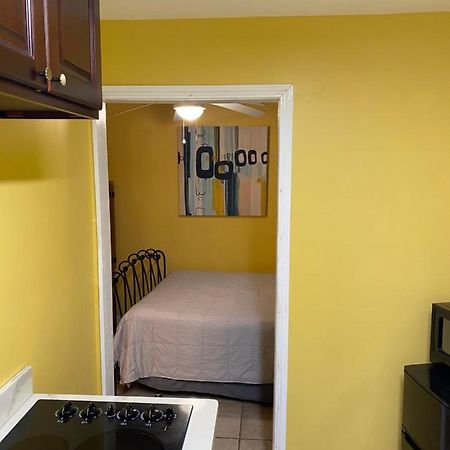 Comfortable Crash Pad New Orleans Exteriör bild